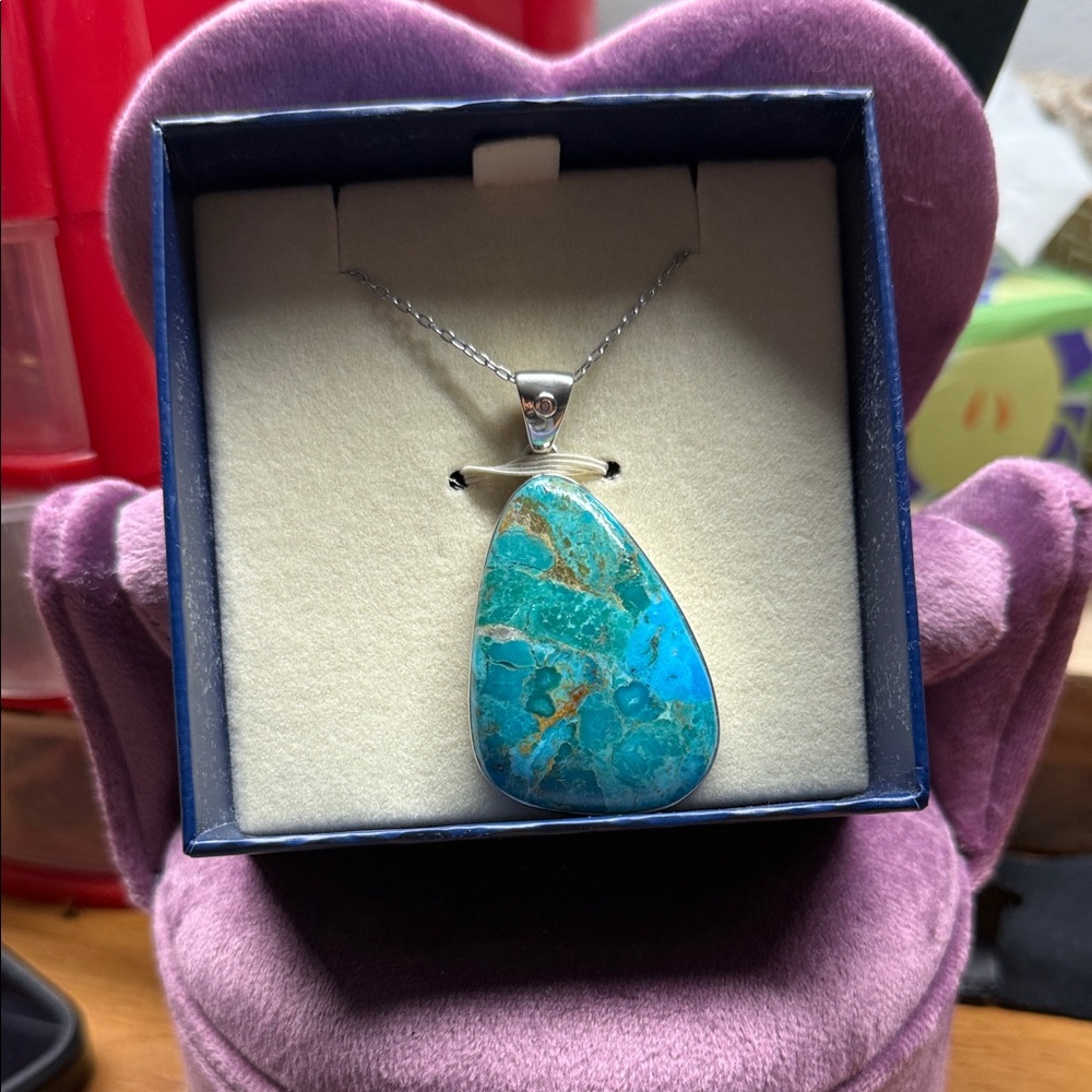 Turquoise Pendant Necklace